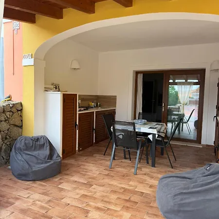 Confortevole Trilocale Con Ampio Patio, Mirice - *