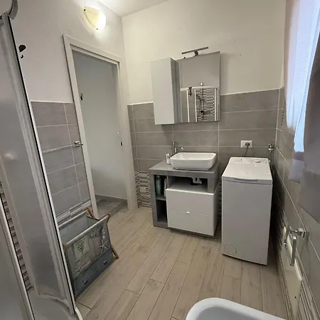 Lägenhet Confortevole Trilocale Con Ampio Patio, Mirice - Vignola Mare