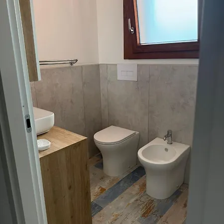 Confortevole Trilocale Con Ampio Patio, Mirice -